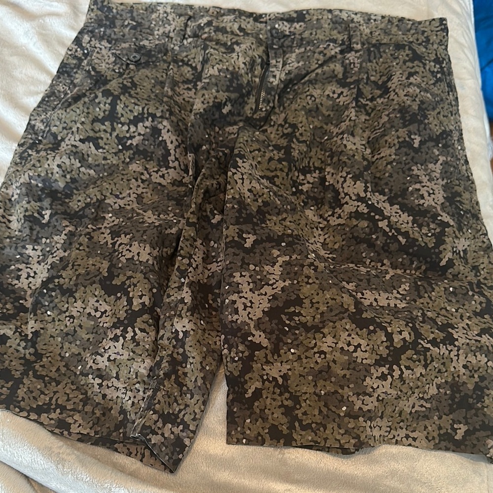 Men's Camo Casual Shorts - Olive/Black